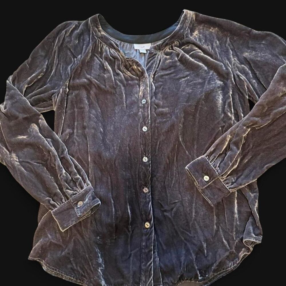 J. Jill Liquid Velvet Silk-Blend Button Down Blouse in Pewter Gray